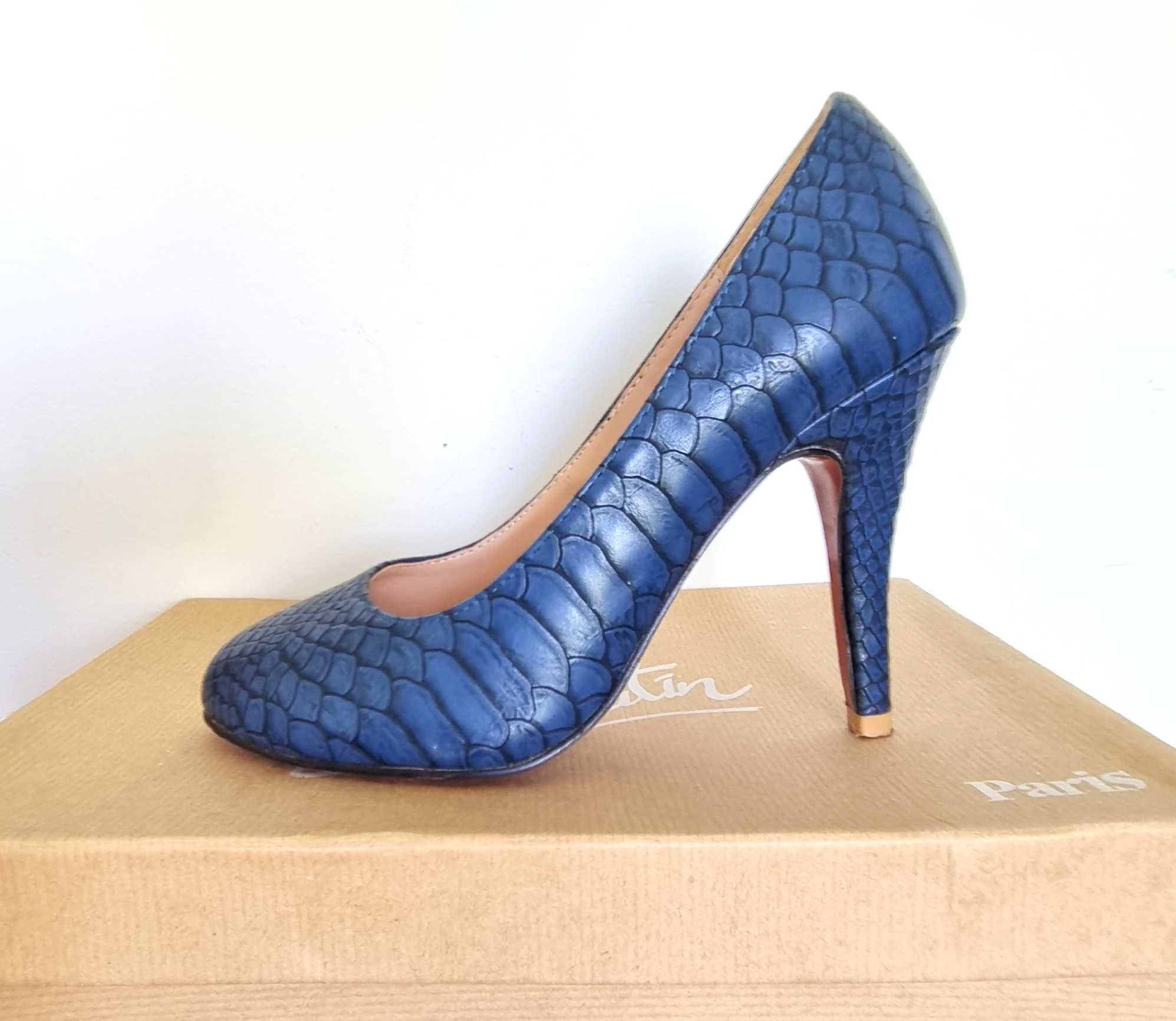 Szpilki Christian LOUBOUTIN - roz. 37