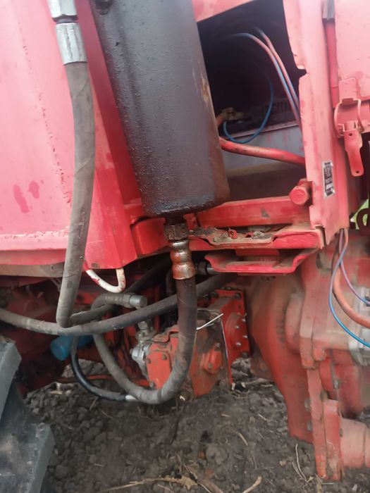 Трактор Хтз т25 .