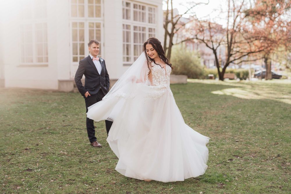 Suknia ślubna GUCCIA z kolekcji Annais Bridal