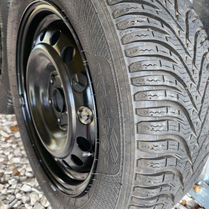 Koła zimowe 15 Toyota Yaris (2022) - felgi stalowe + opony