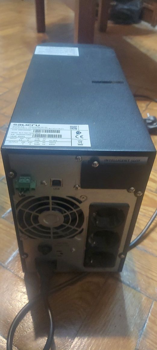UPS Salicru SLC-700-TWIN PRO2