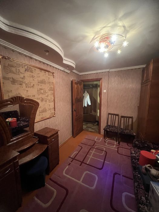 Продам 3 кімнатну квартиру, центр міста