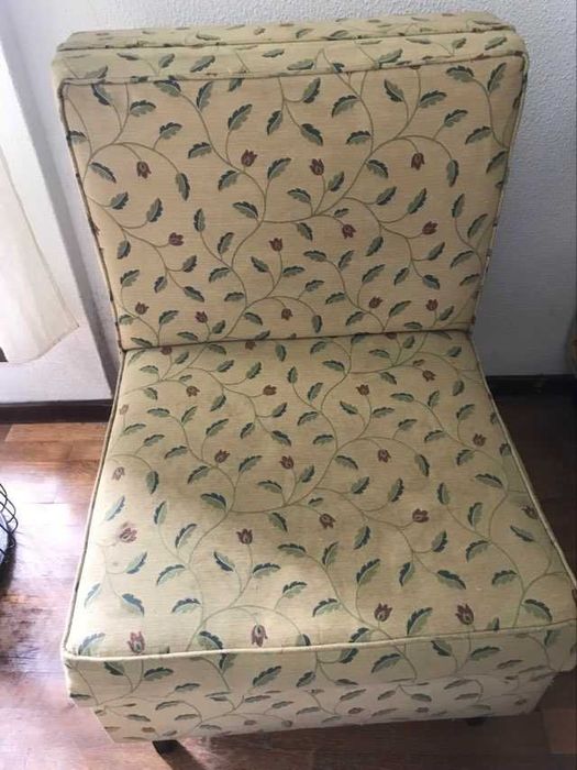 2 poltronas em bom estado
