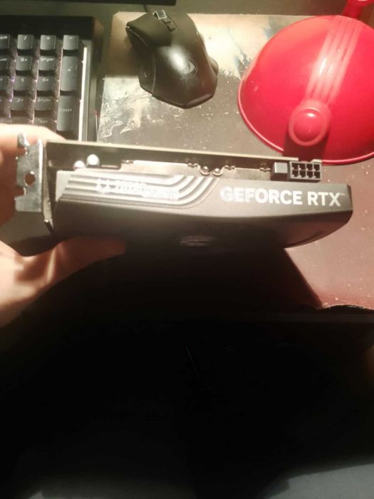 Sprzedam kartę graficzną Zotac Gaming  Solo RTX  4060 8 GB