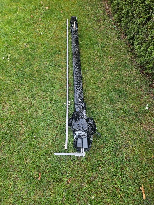 2 Słupki ogrodzeniowe 60x40x2mm