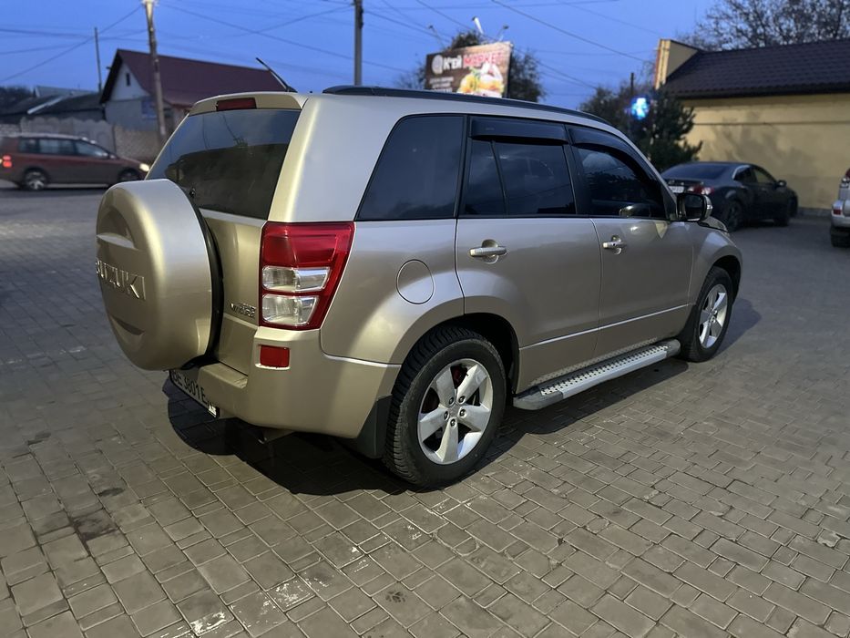 Suzuki grand vitara