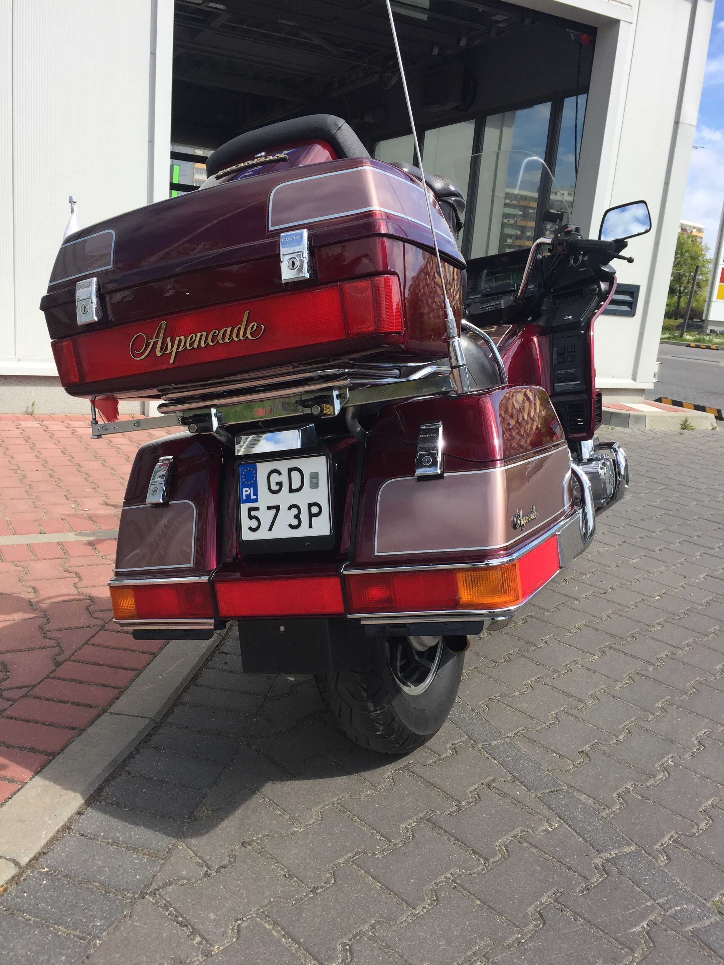 Honda GL 1200 goldwing 1200 aspencade 1987
