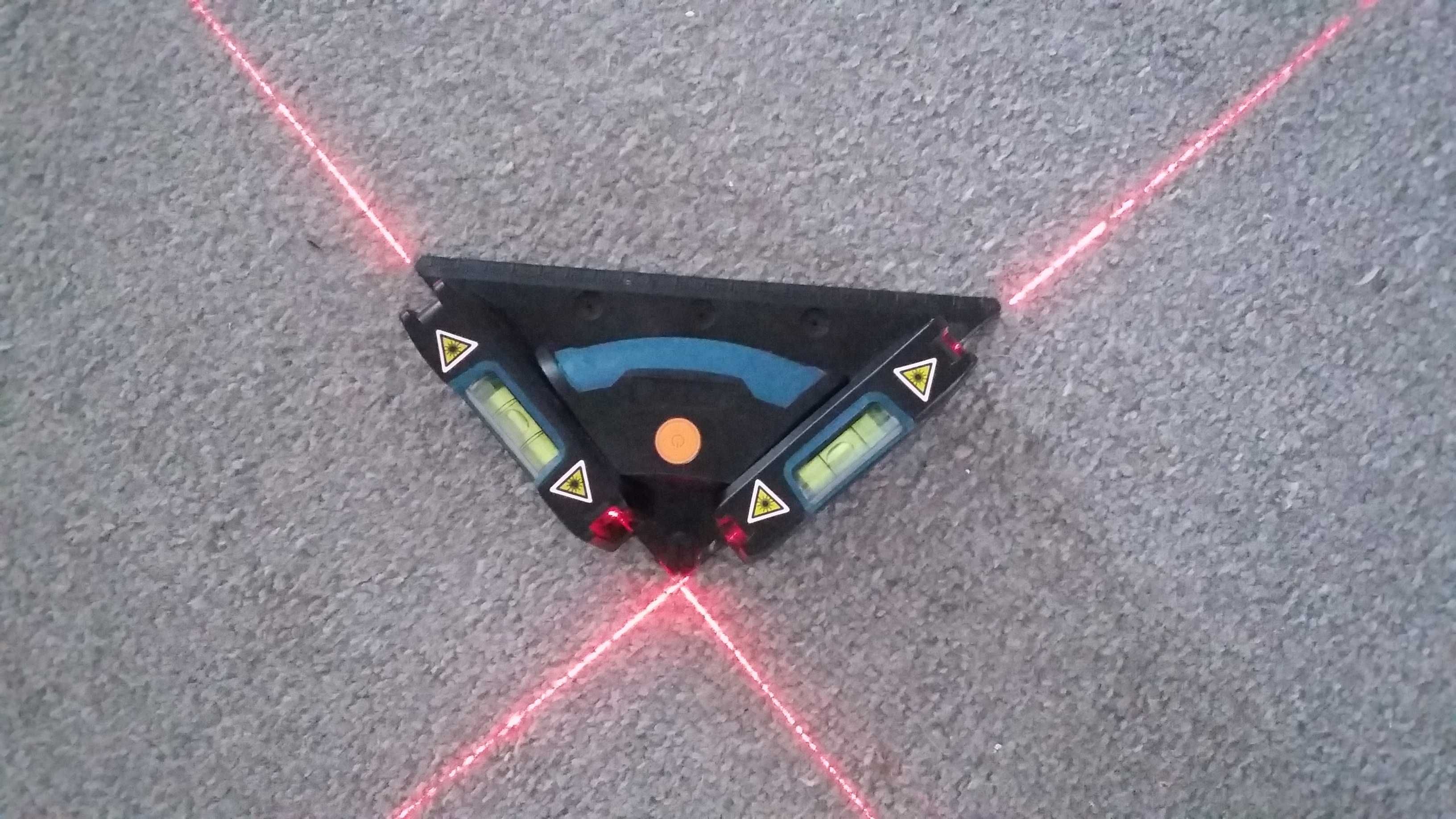 Poziomica laserowa