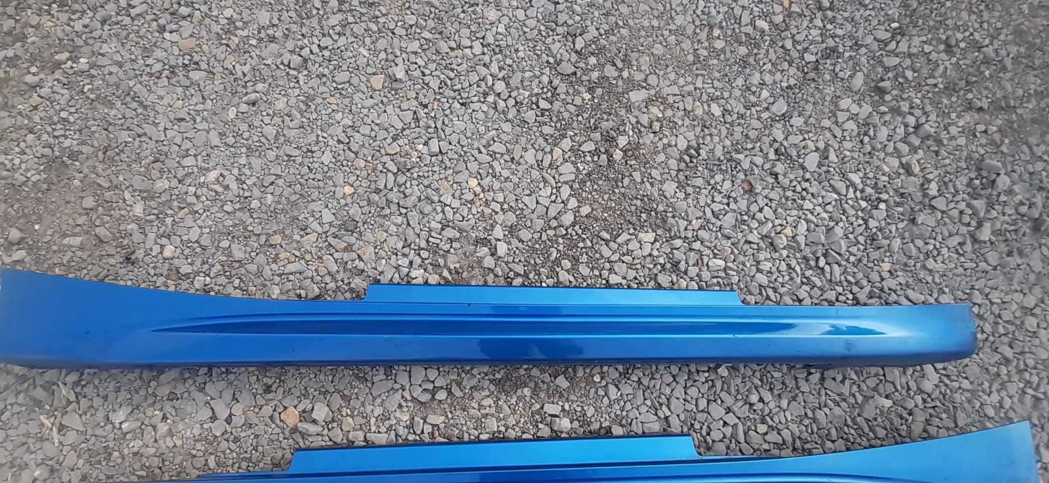 BMW M2 F87 F22 prawa listwa progowa próg nakładka komplet M pakiet
