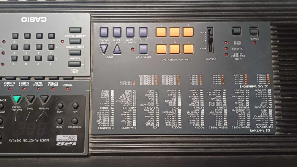 teclado Casio CTK-750 61 teclas sensílvel ao toque com capa GATOR