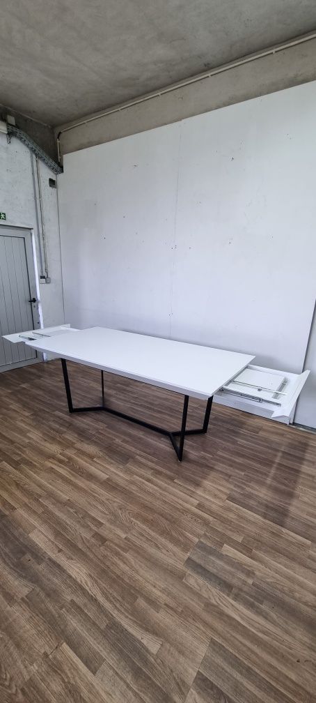 Mesa jantar com cadeiras