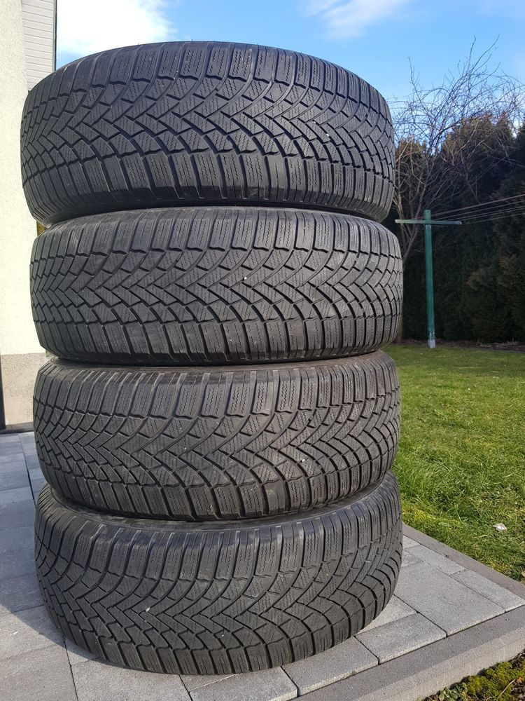 Sprzedam komplet opon zimowych BRIDGESTONE 235/60/R17