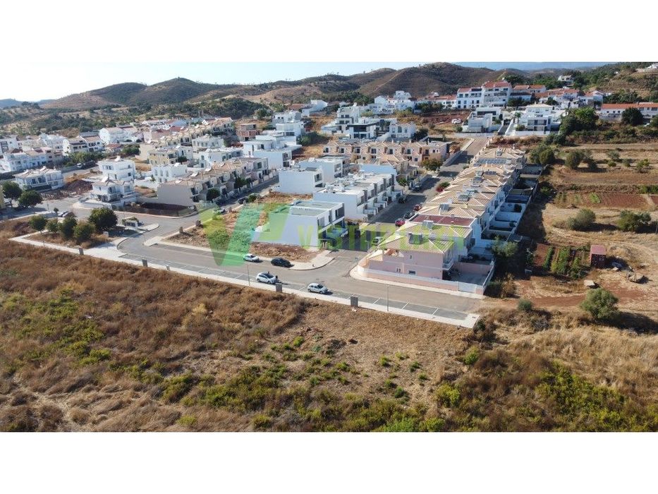 Lote urbano em Silves com 544m², ideal para moradia familiar. Oport...