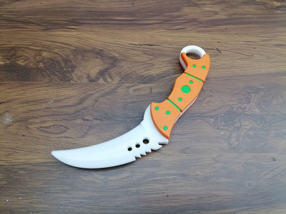 Faca "Talon Knife" (CS:GO)