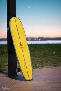 Longboard surfskate usado
