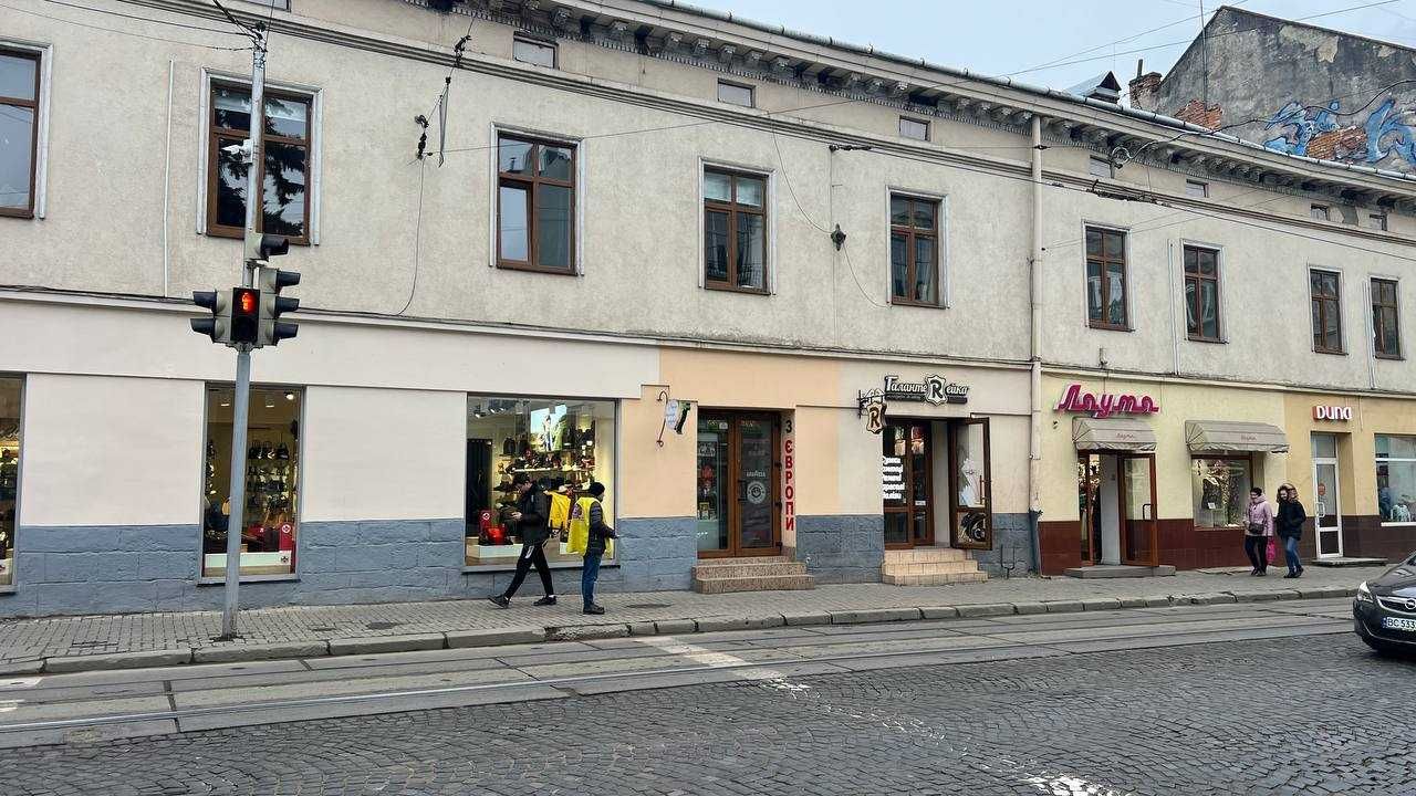 Оренда приміщення вул.І. Франка ( Центр,на перехресті з К. Левицького)