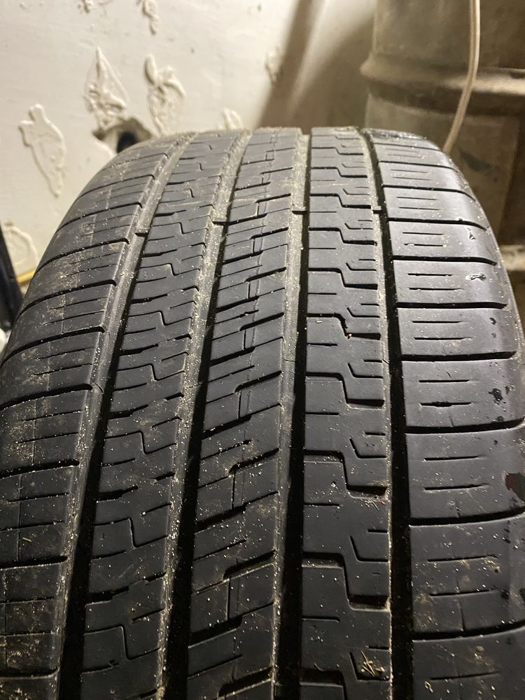 Продам резину 245/45 r18 Good year eagle