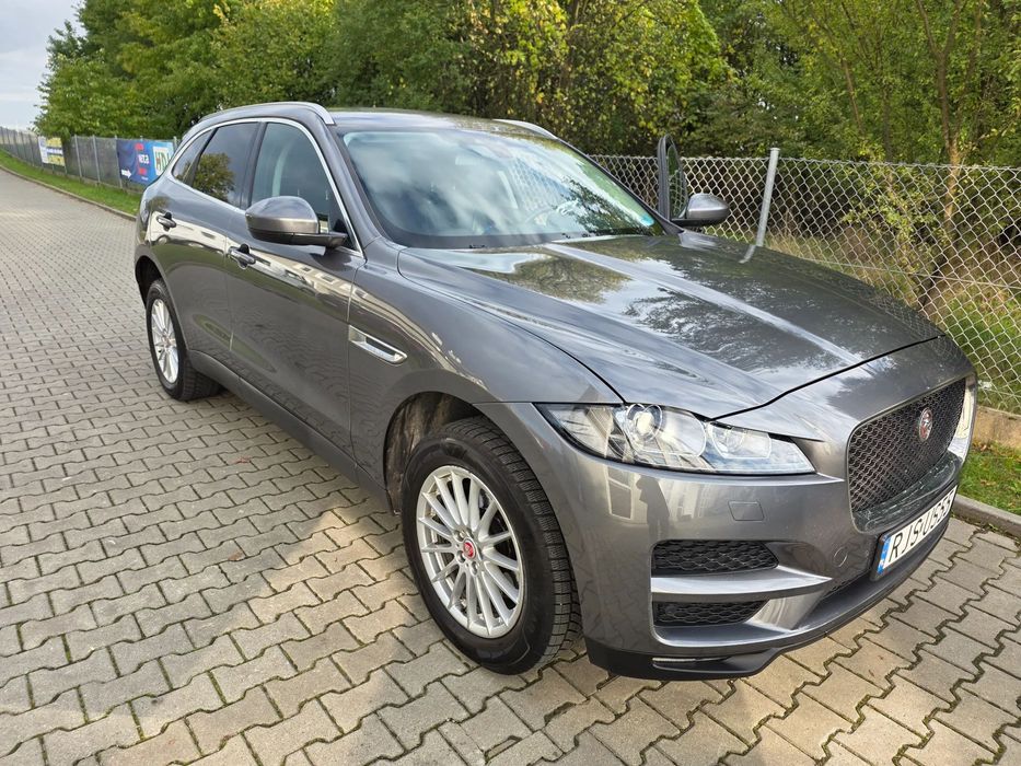 Jaguar F-Pace Stan idealny,drugi właściciel..