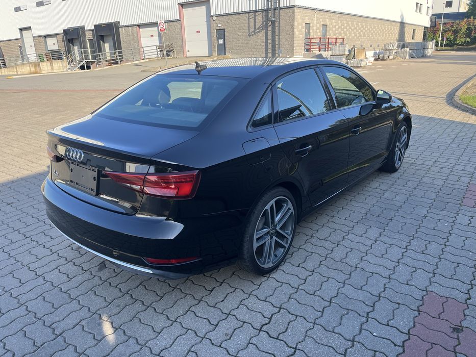 Audi A3 sedan Sline bogata wersja,uszkodzony