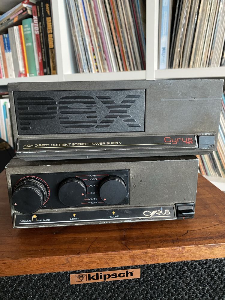 Aplificador Cyrus Mission II + psx power supply