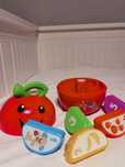 Grające jabłuszko fisher price