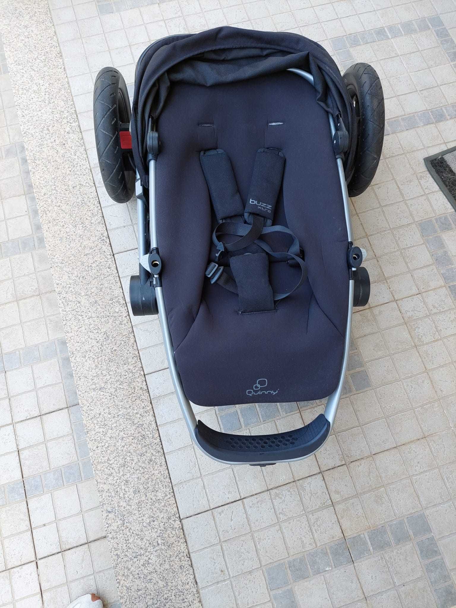 Carrinho de passeio Quinny Buzz