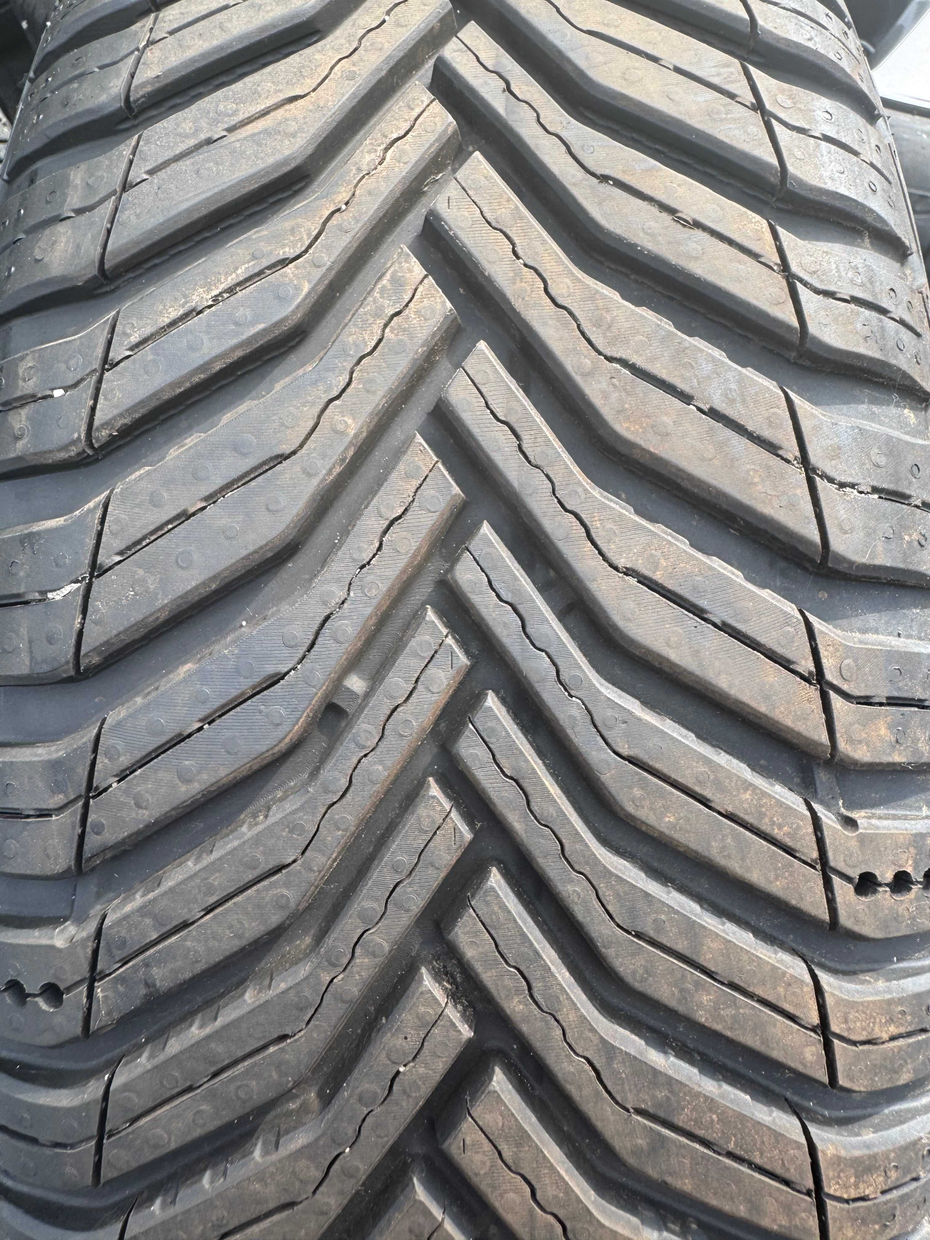 Opony całoroczne 175/65R15 88T Michelin CrossClimate 2