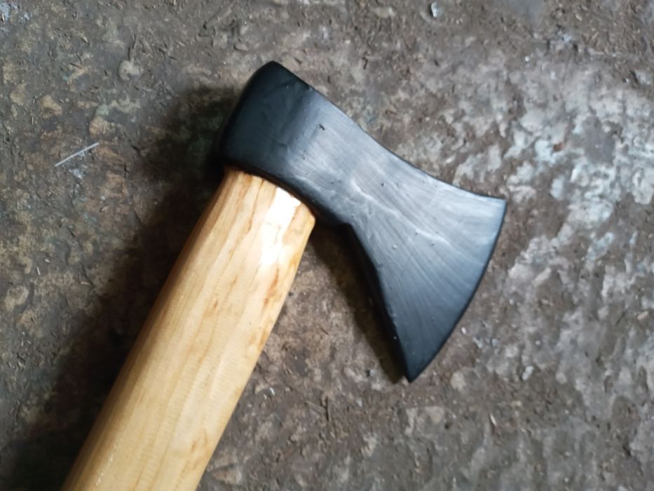 Топорик. Небольшой. Б/у.