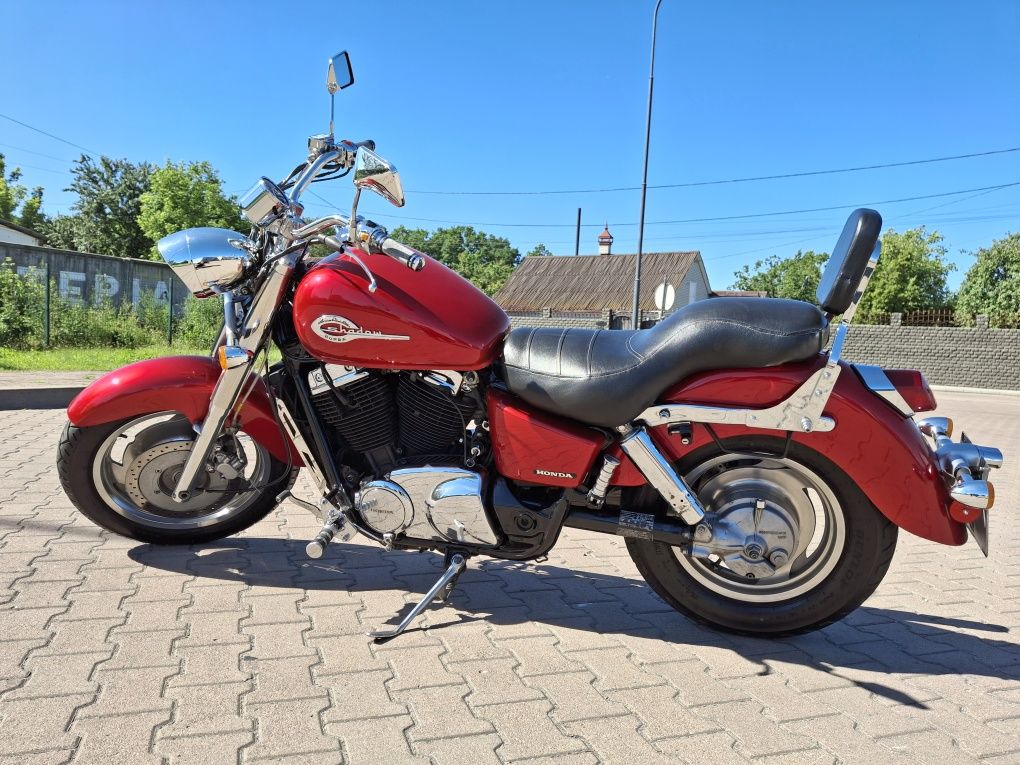 Продаю Honda Shadow vt 1100c2 Sabre
