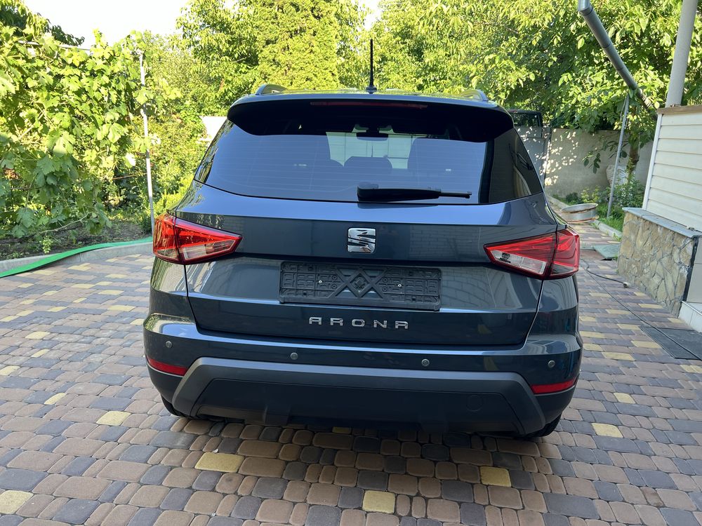 Продам Seat Arona 2021 автомат