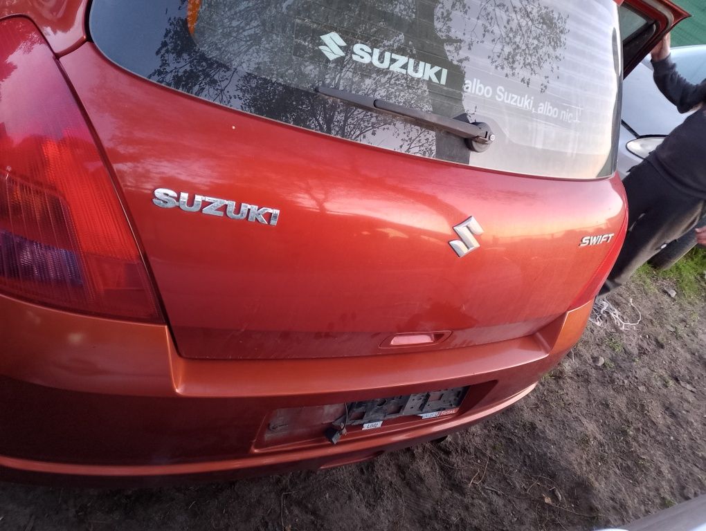Klapa tył Suzuki Swift