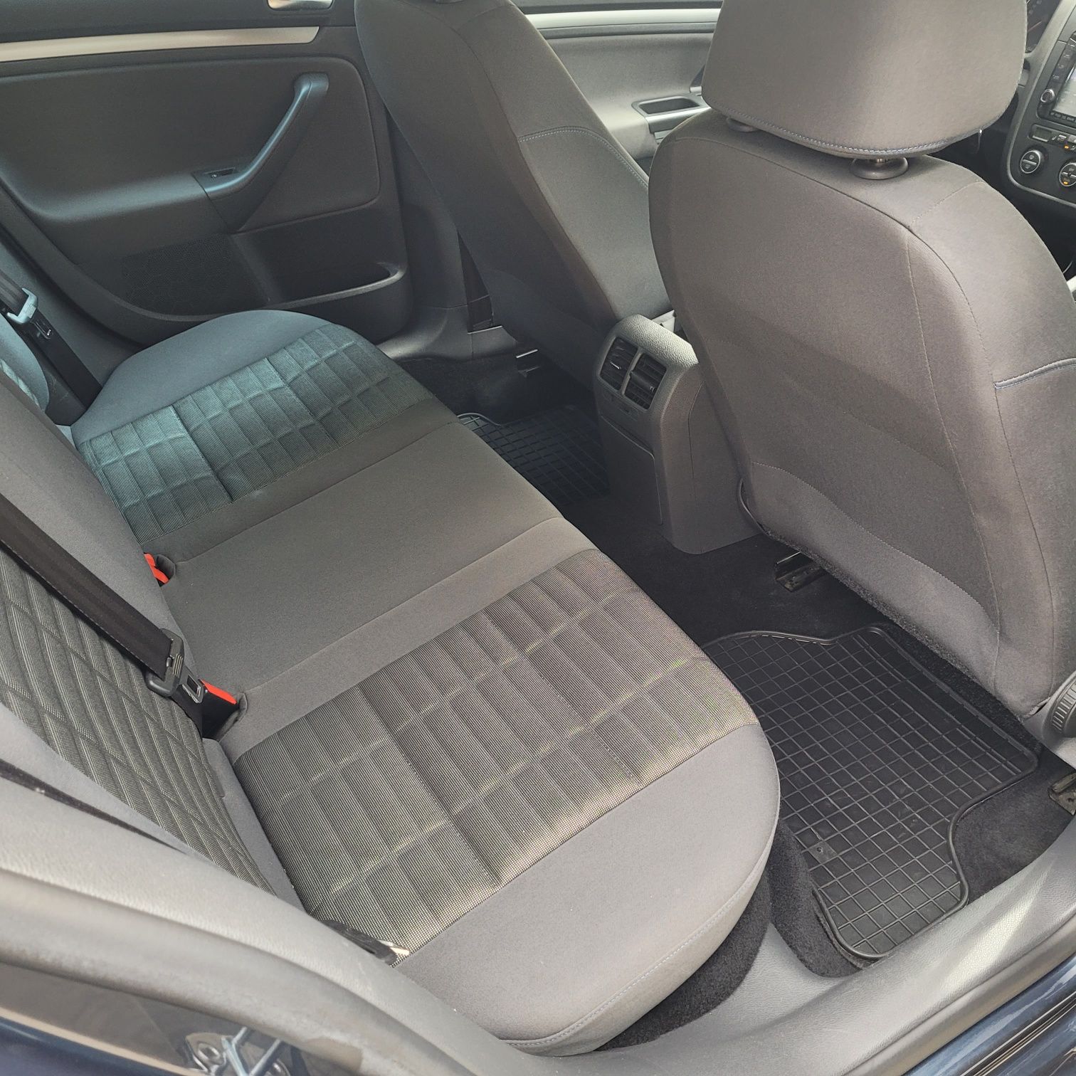 Vw Golf 5 1.6 MPI Benzyna