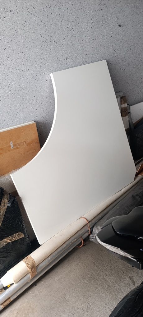 Blaty do biura Ikea Linnmon 3 szt.
