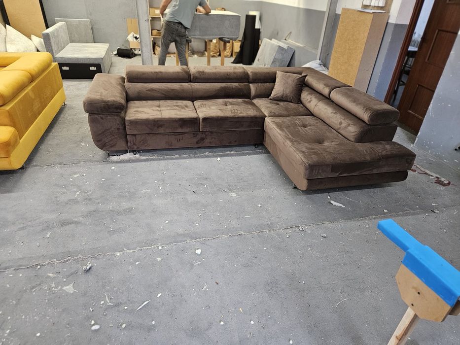 Narozanik Jimi , regulowane zagłówki