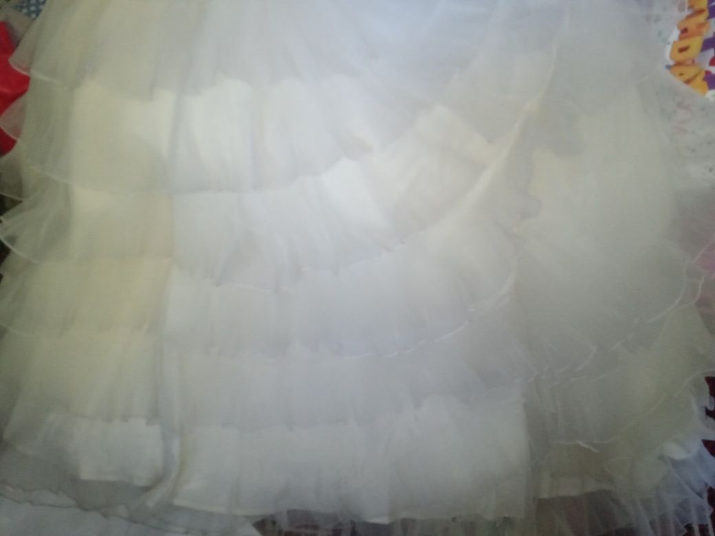 Весільна  сукня 44розмір