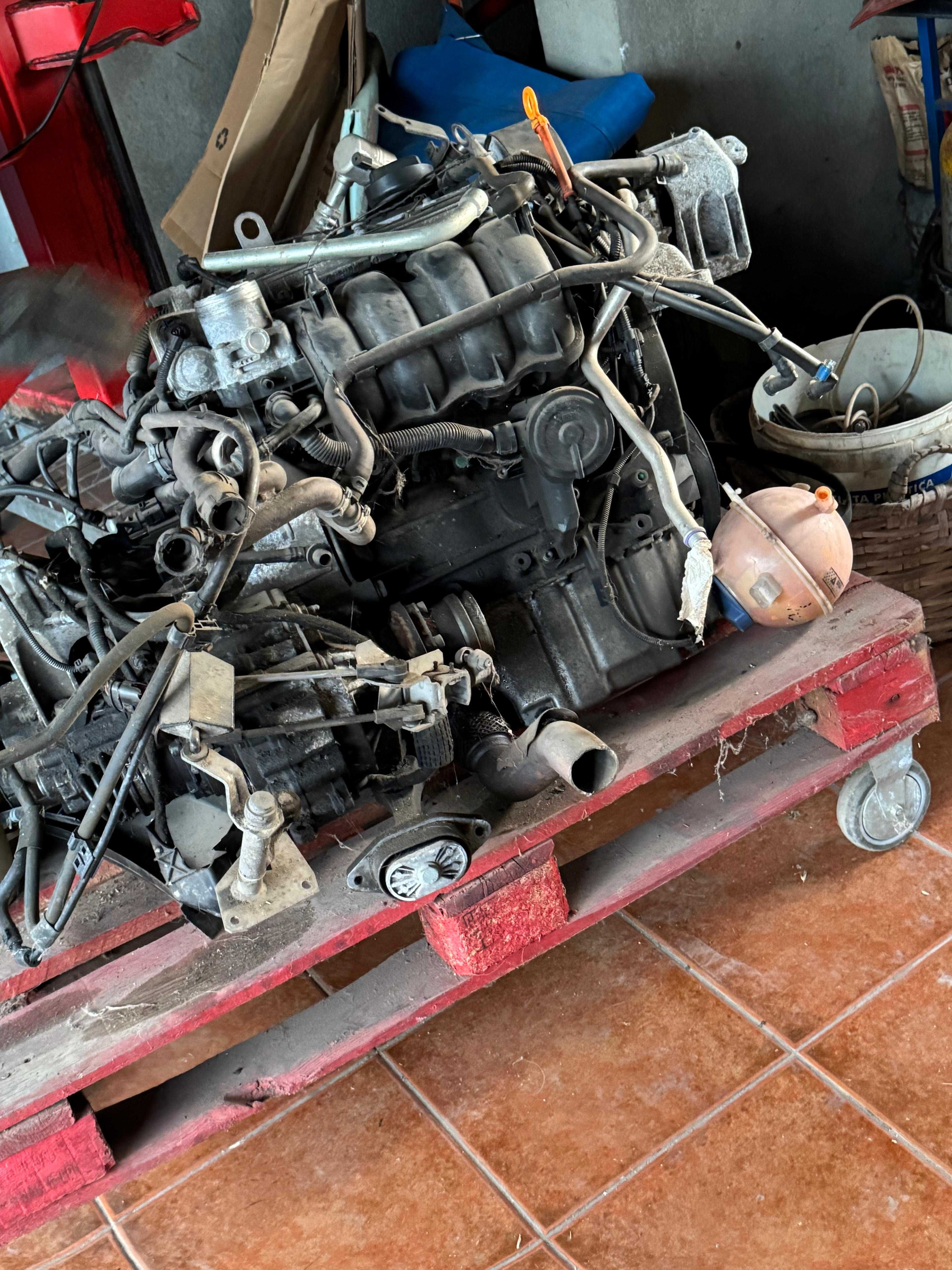 MOTOR 1.6, 16valvulas 105cv + CAIXA DE VELOCIDADES "VW GOLF 4"