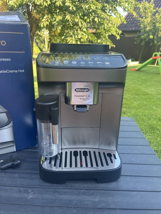 Кавомашина Delonghi Magnifica Evo гарантія