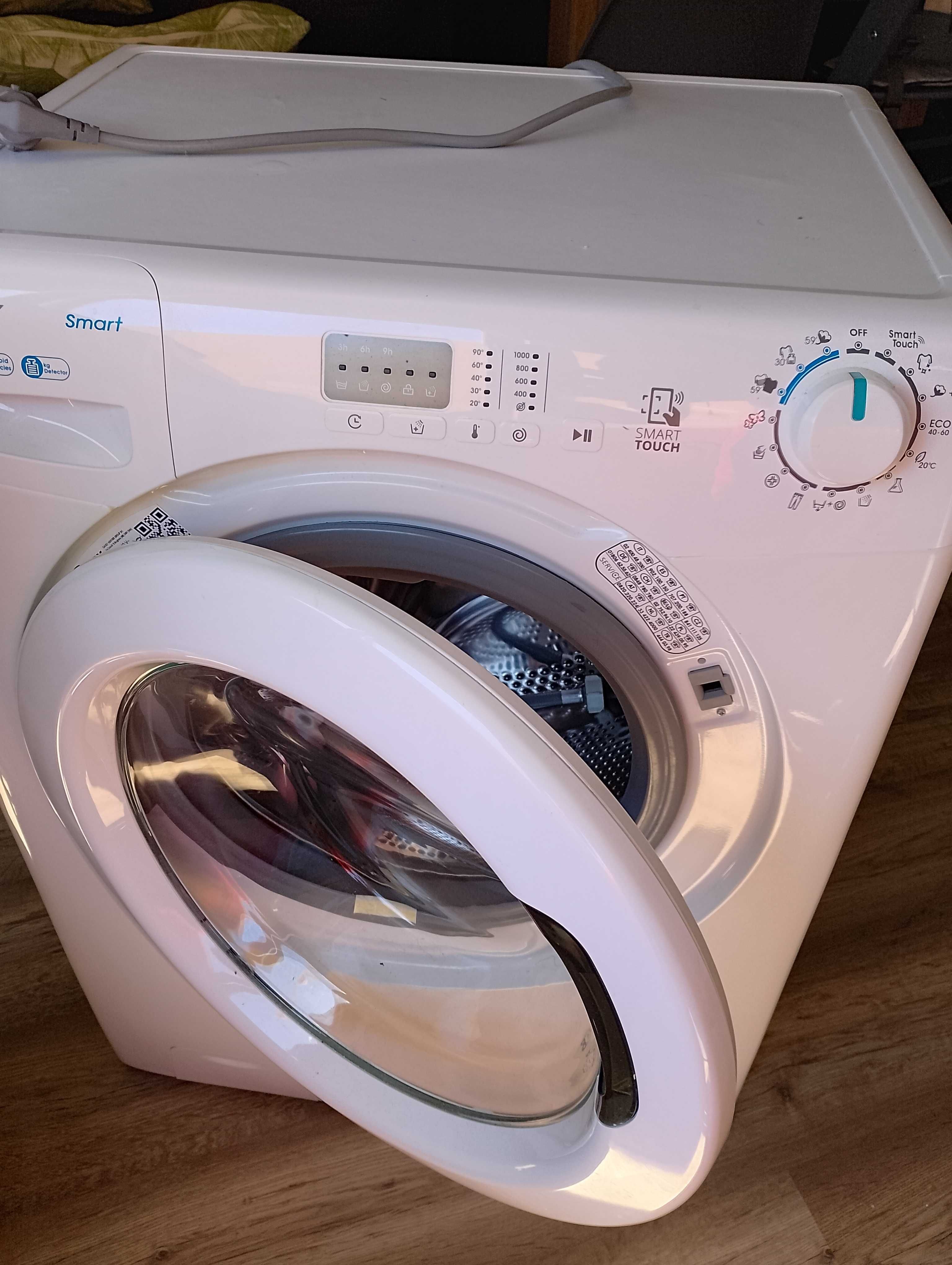 Máquina de lavar roupa Candy Smart, 7kg.