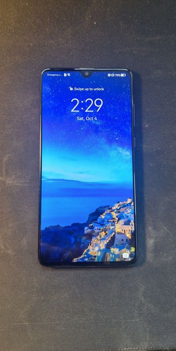 Huawei mate 20. Rozbite plecki