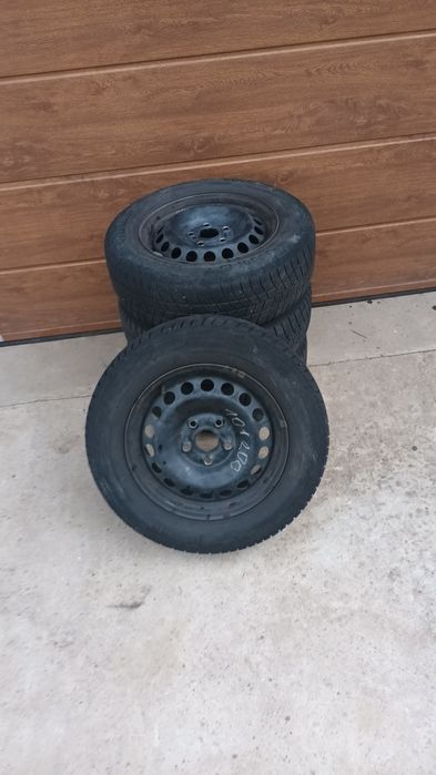 Продам чотири колеса в зборі 195×65 r-15