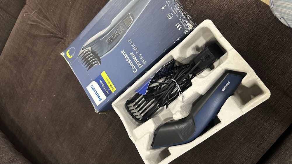 Maquina de cabelo e barba