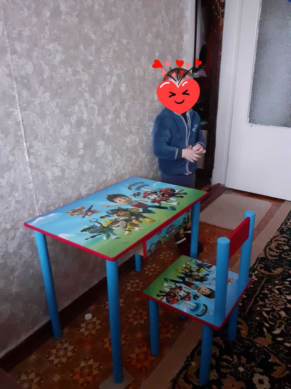 Стол и стульчик детский Щенячий Патруль (до 2 и до 7 лет) Деревянный.
