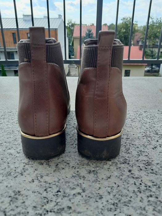 Brązowe sztyblety Primark 37