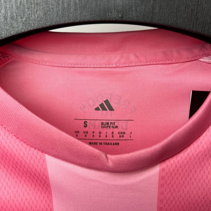 Футбольна форма Інтер Маямі рожева сезону 2025-26