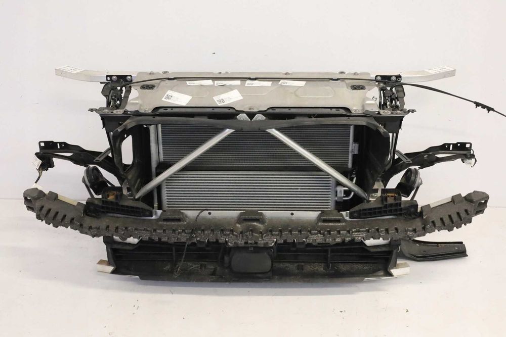 BMW G01 G02 Установочна панель телевізор касета радіаторів вентилятор