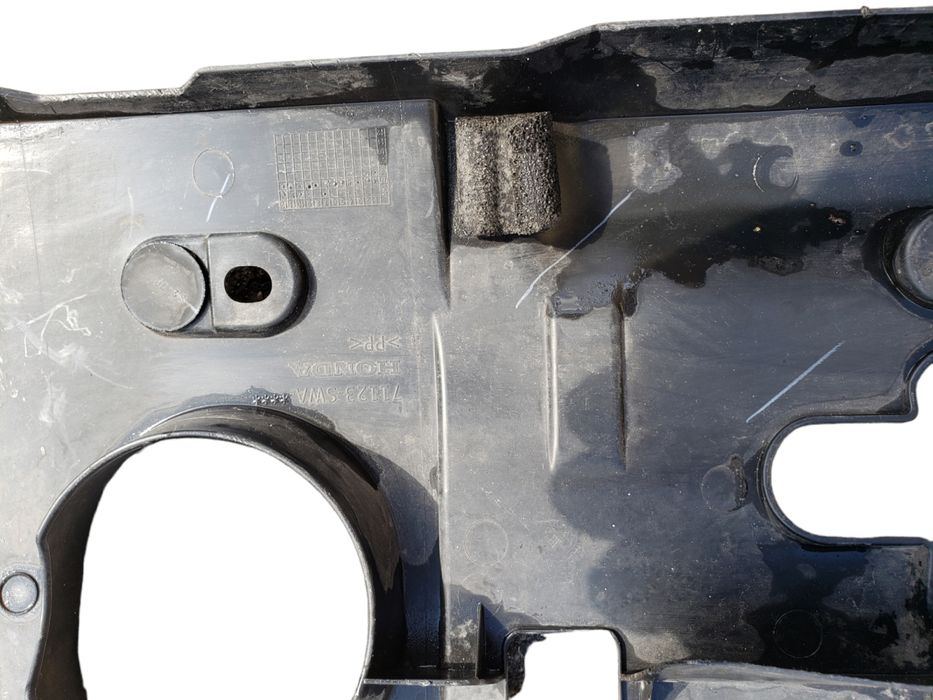 Верхняя накладка радиатора Honda CR-V 2006-2011 71123SWA разборка