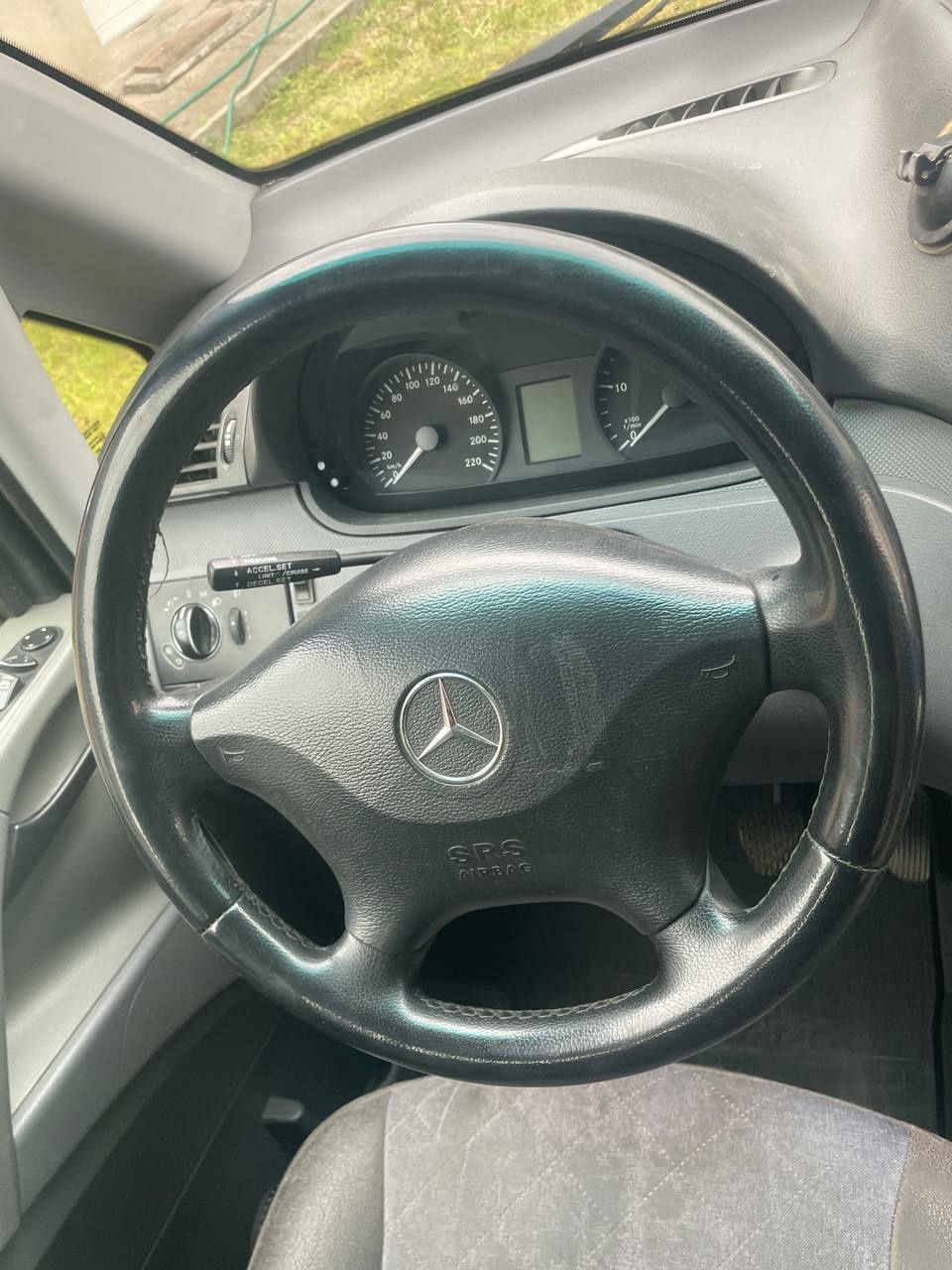 Mersedes vito 111 long