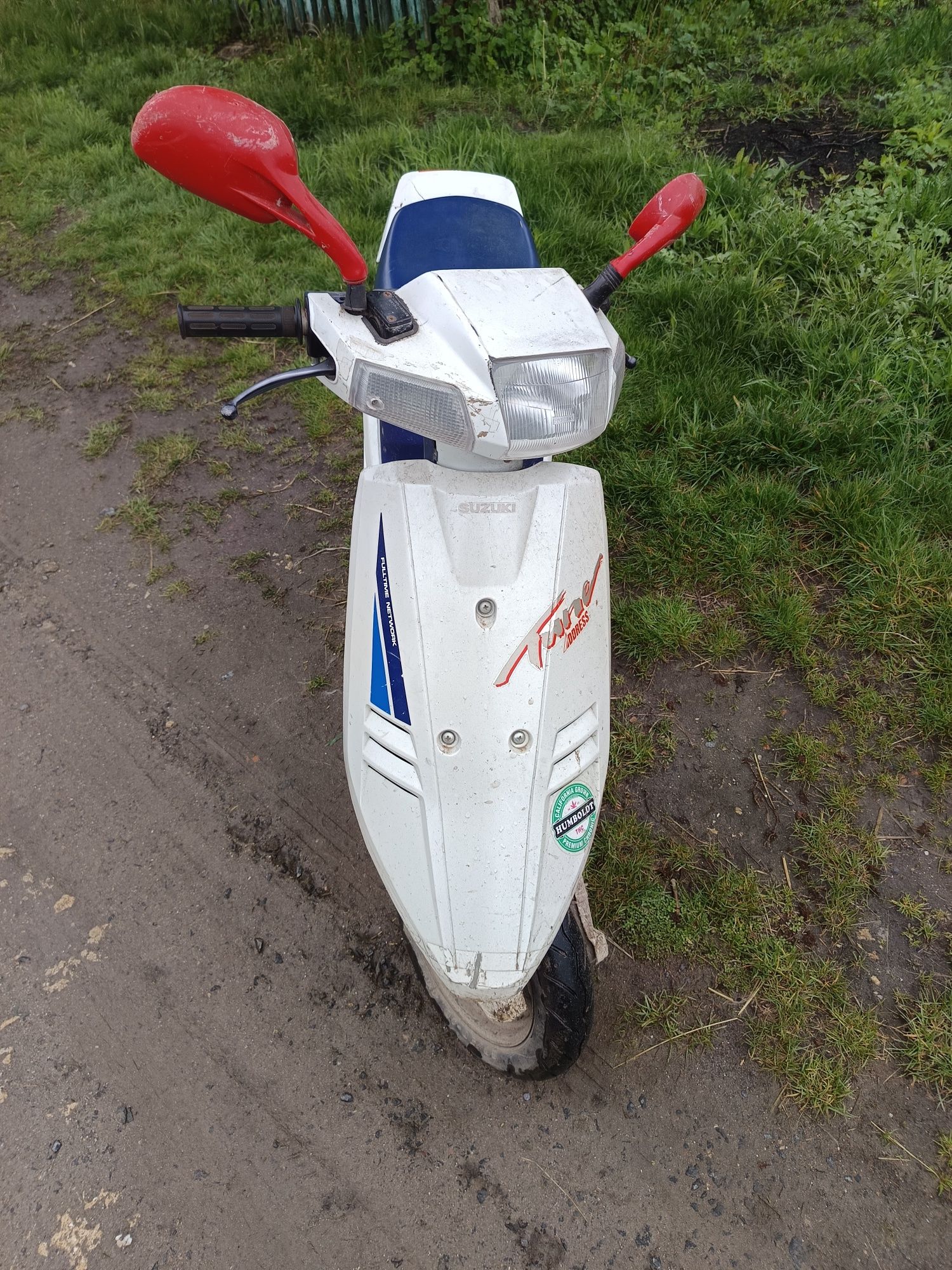 Продам скутер сузукі Suzuki