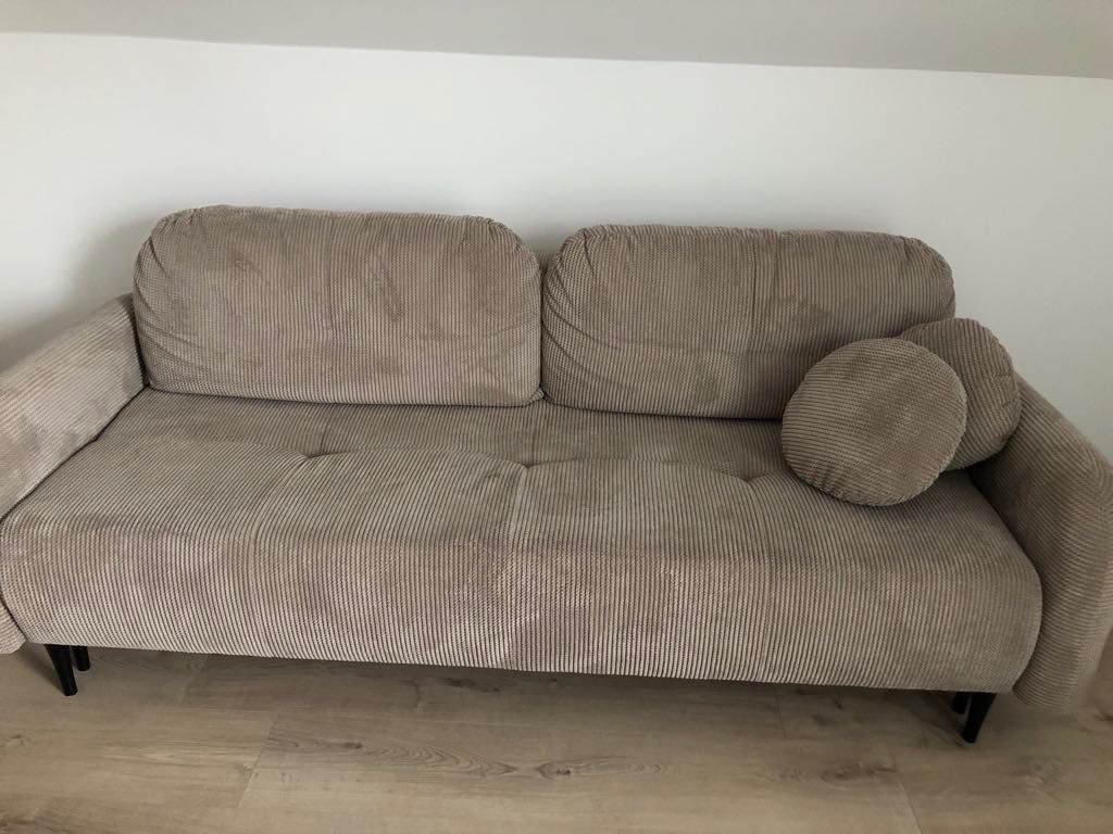 Sofa rozkładana marki Lectus 24 , stan idealny