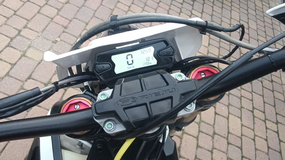 Rieju MR 300 '23r (. Gas Gas , KTM, Beta)